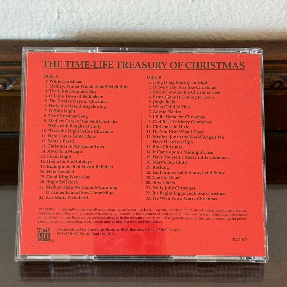 Time-Life Treasury of Christmas 2-CD Set Holiday Music Compilation TCD-107 - Picture 2 of 4